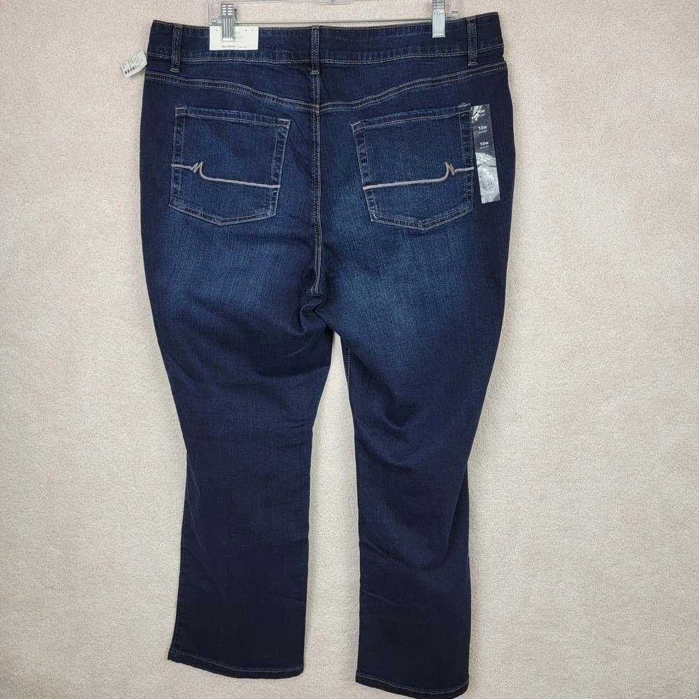 Maurices NWT 18W Short Slim Bootcut Jeans Dark Wash Curvy Stretch‎ Plus Size - Picture 3 of 13